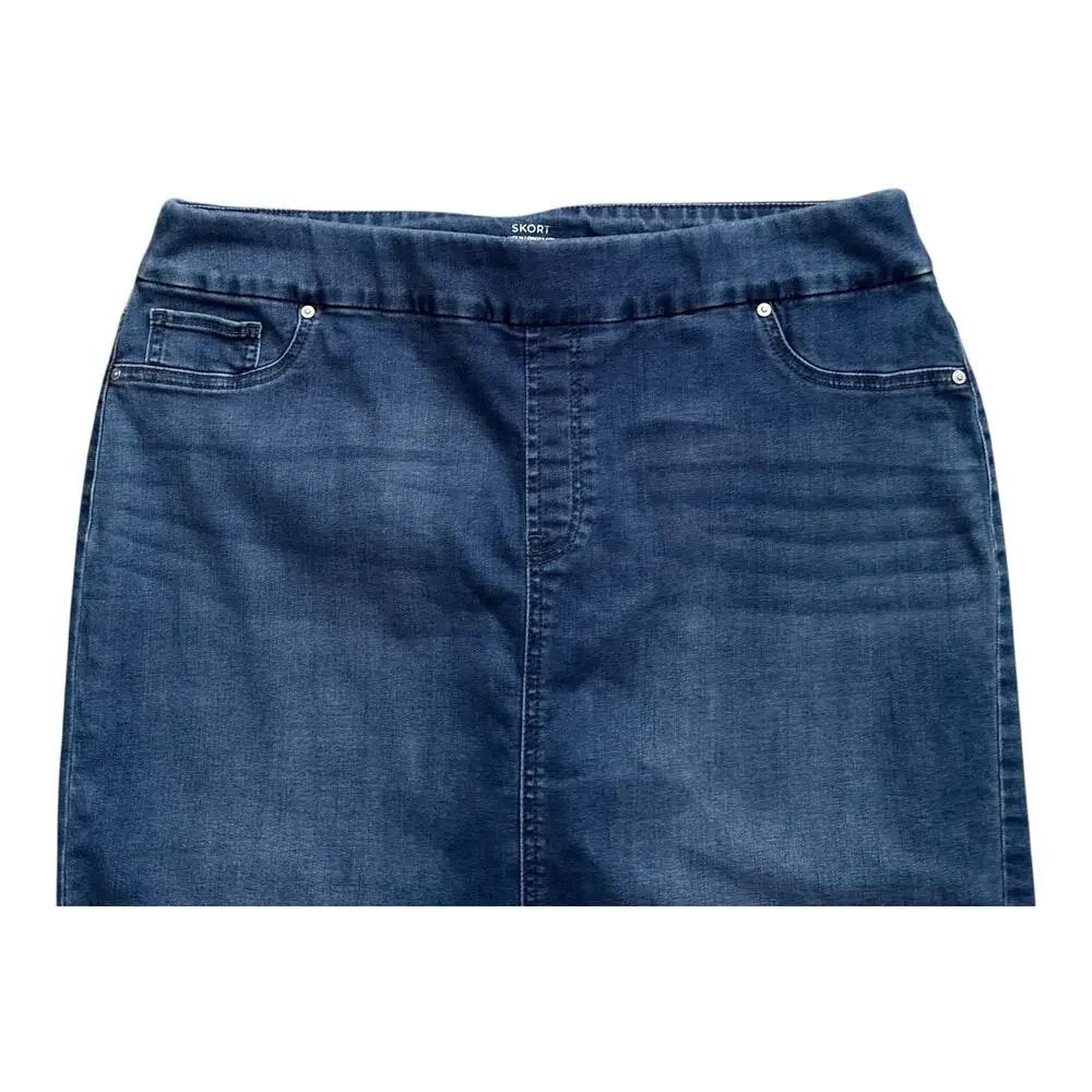 Chicos Skort Womens Size 2.5 US 14 Denim Blue Jean Pull On Stretch Shorts Skirt